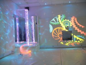 Sensory Light Room - White Room with Bubble Tube, Projection and Wall and Floor Padding