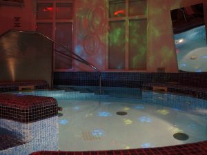 Sensory Spa Hydrotherapy Pool With Mood Setting Effects Lighting