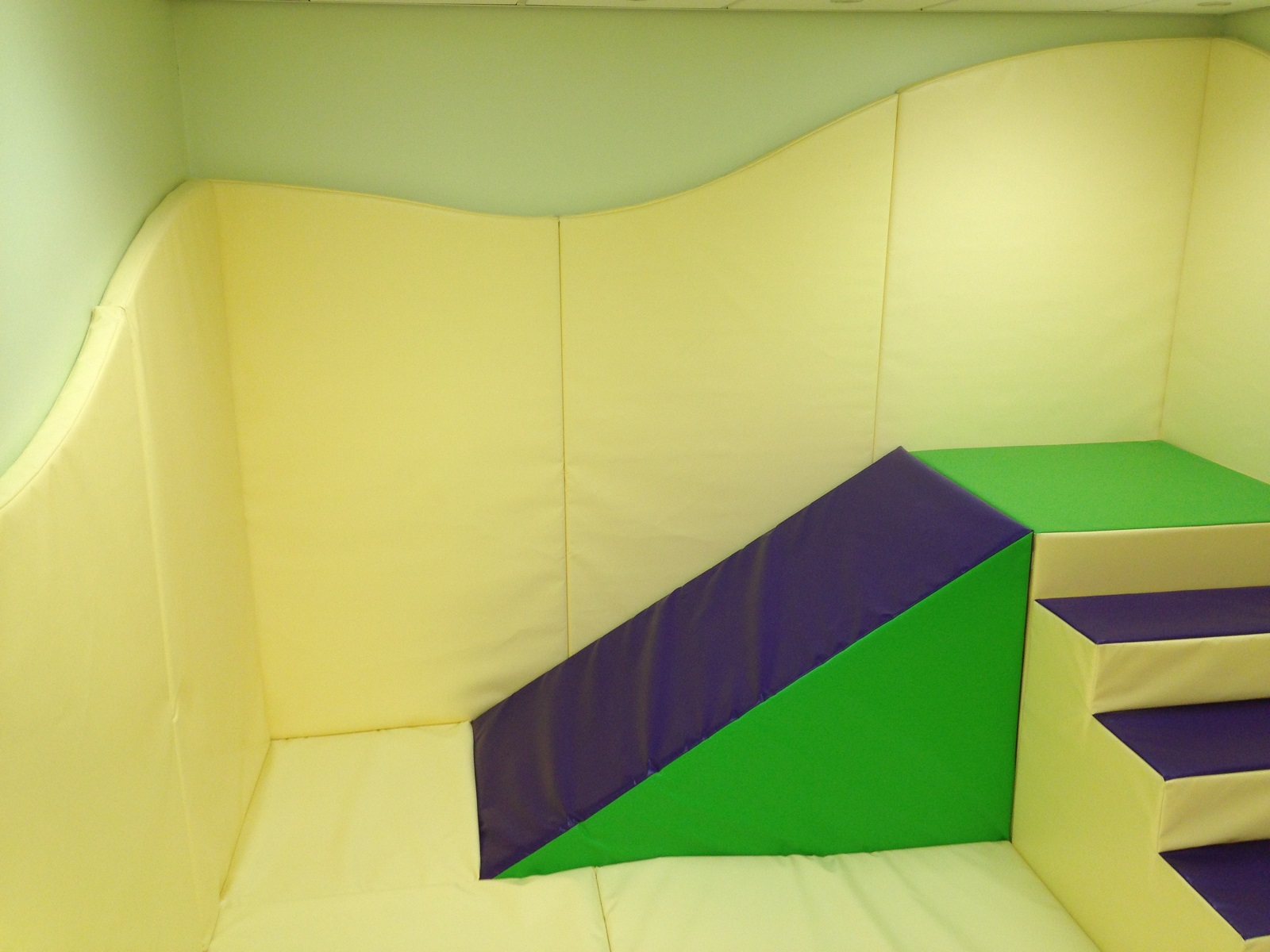 Soft Play Room Floor and Wall Padding Steps and Slide