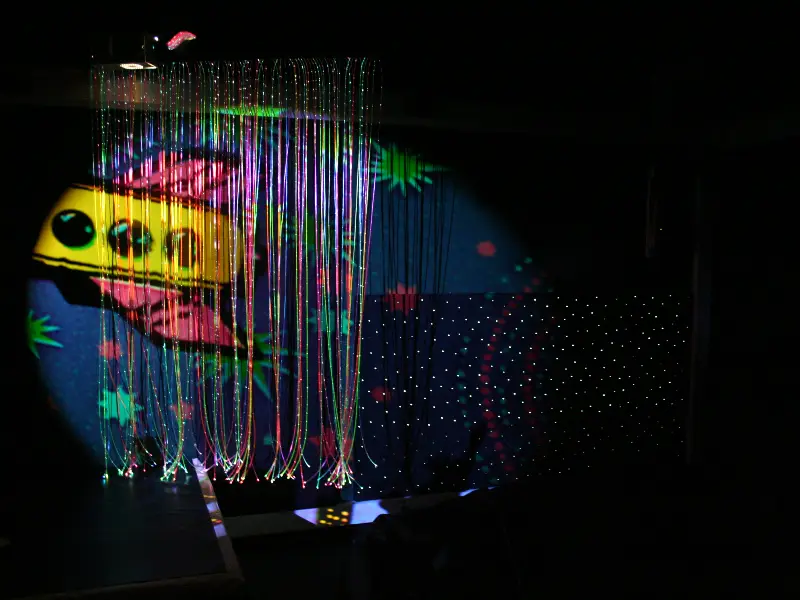 UV Sensory Room with Fibre Optic Curtain and Effecst Wheel Projector