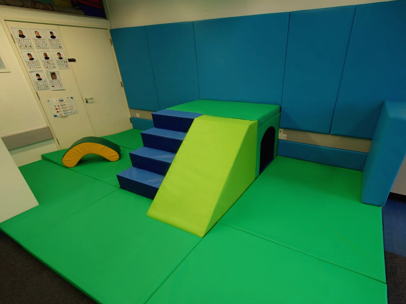 Chiltern Primary sensory classroom with soft play equipment and regulation zone for SEND students